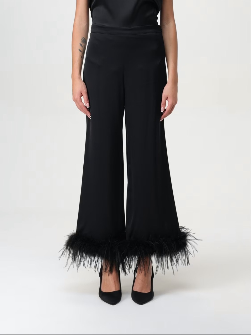 New! GIGII’S Visby Satin Marabou Feather Trim Wide Leg Trousers 🖤 Small NWT! - Picture 2 of 12